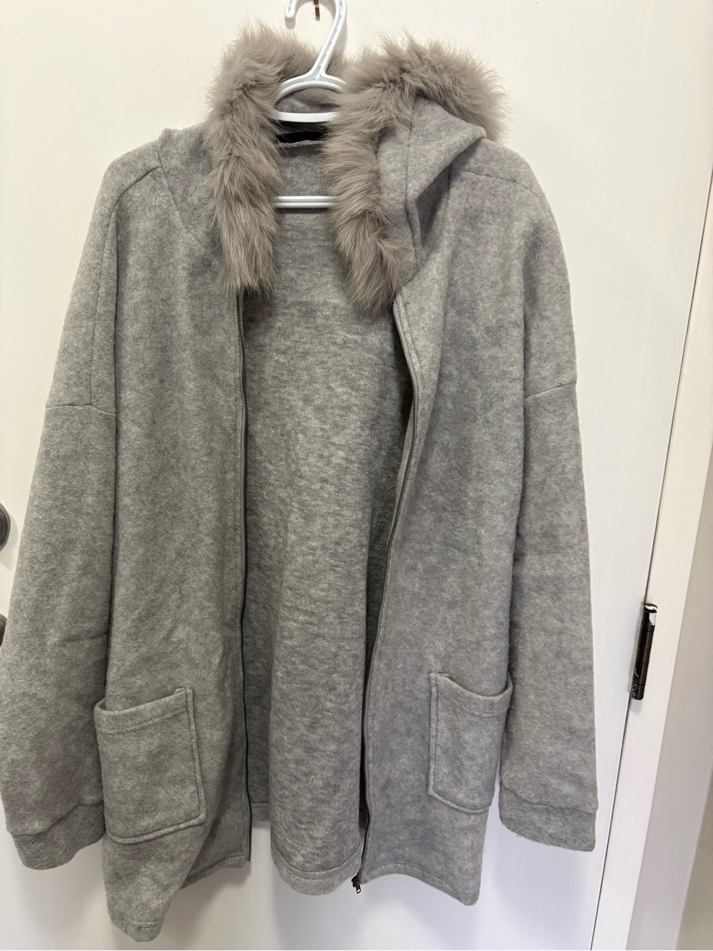 Doe & Rae Light Gray Hooded Coat with Faux Fur Trim